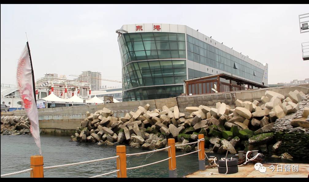 银海东港大酒店