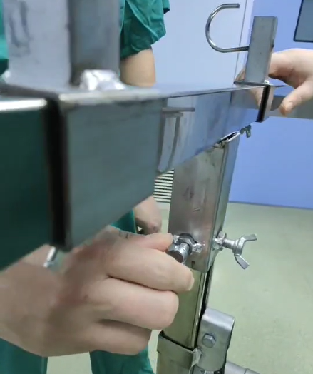 牵引床怎么用牵引床不够用怎么办？来看这家手术室DIY新型手术牵引床_https://www.jmylbn.com_新闻资讯_第3张