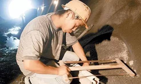 工程行业最危险工种排行榜，他们是祖国建设最可爱的人！(图14)