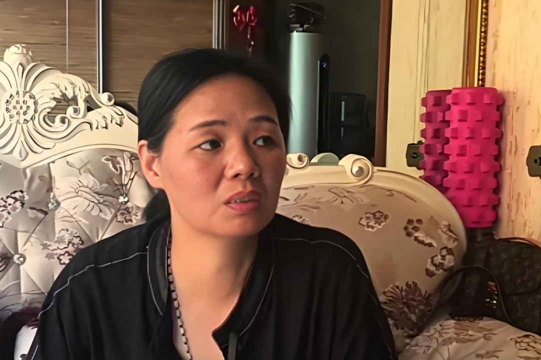 父亲被撞成植物人儿子追债老赖10年,正义迟到十年：73万未赔的‘教科书式老赖’与3000..
