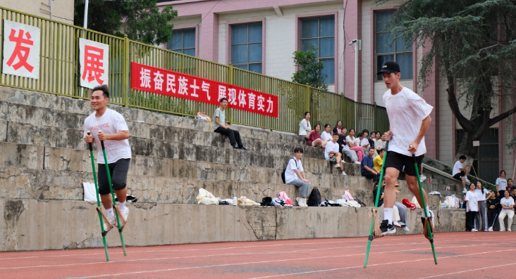 蹴球、花炮！文山学院带你认识这些少数民族传统体育项目 中欧博彩资讯 第6张