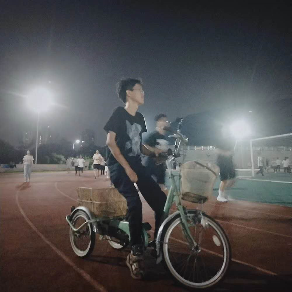 从不能走路到“上天入海”，这位“轮椅少年”的人生太励志！|从不能走路到“上天入海”，这位“轮椅少年”的人生太励志！