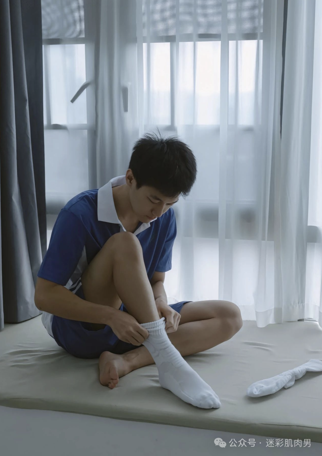 广东的男高运动小哥发育超棒呀！太大太可了！！