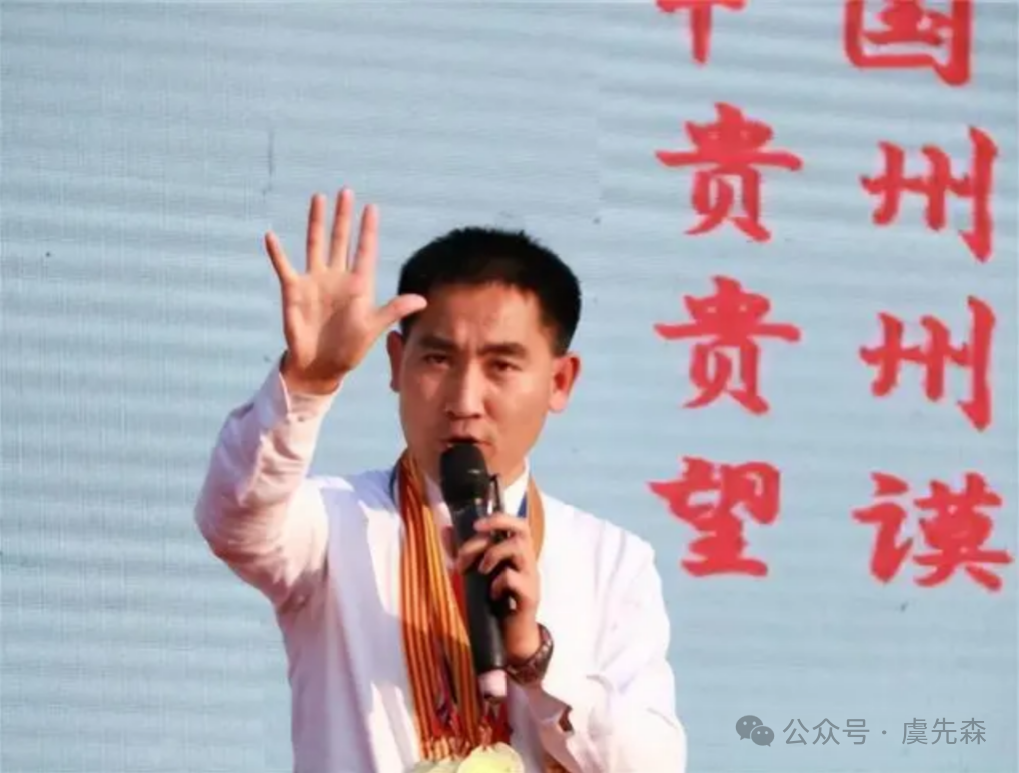 千里背母上学的他现在怎么样了