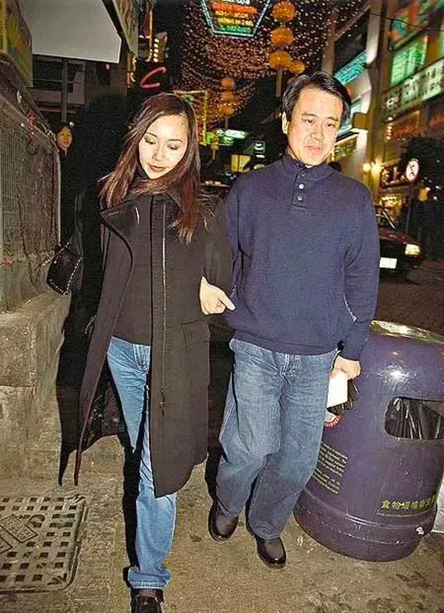 61岁tvb前金牌司仪日打三份工买楼,逆袭成亿万富婆