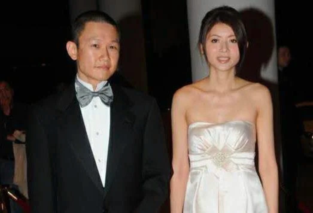 52岁tvb前绿叶退隐8年如今近况曝光