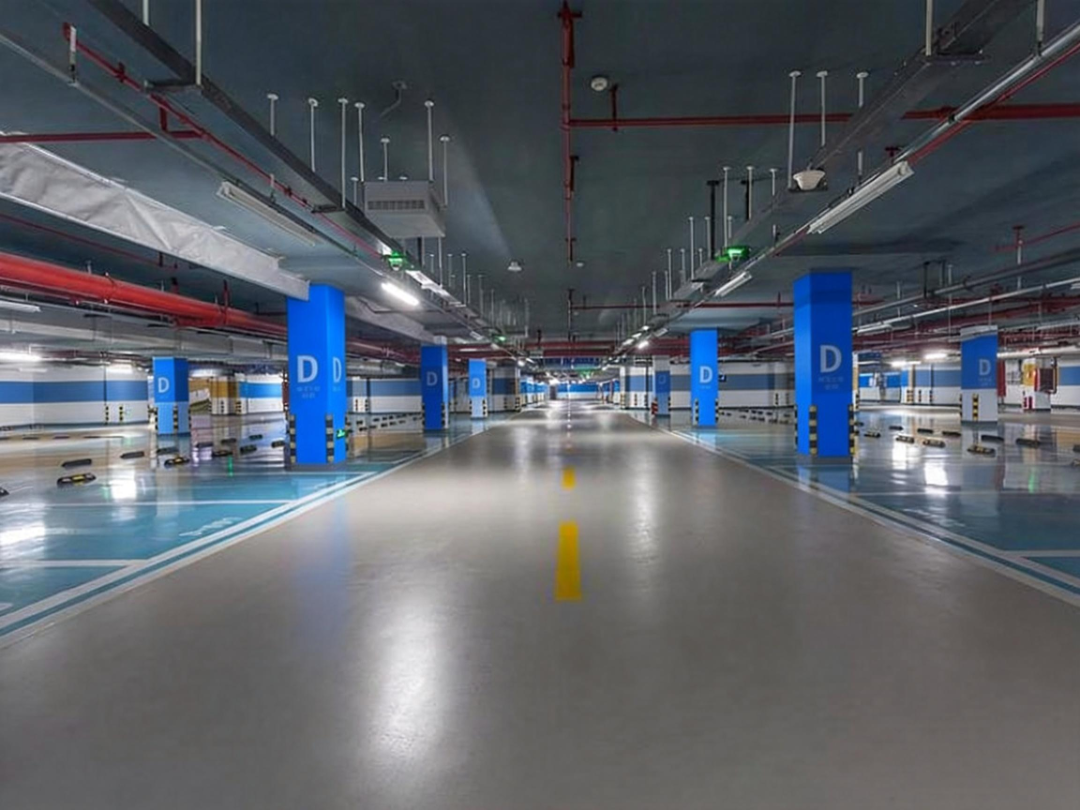 jimeng-2026-01-16-7751-地下停车场，把柱子上的黄色换成蓝色.png
