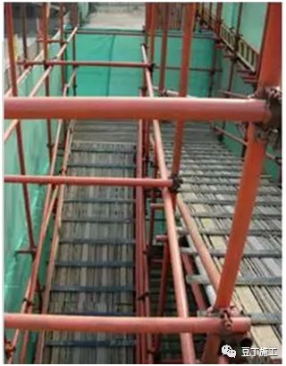 干工程，脚手架不懂怎么办？从搭设到验收详细总结！的图39