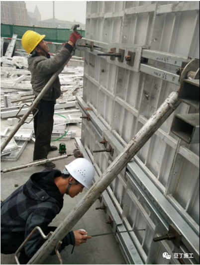 第一次见这么详细的铝模施工技术交底，赶紧收藏了！的图25