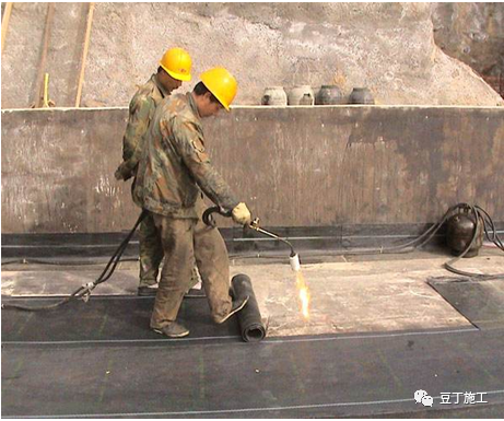 全面详解屋面防水施工技术，每张节点图都是精华！的图31
