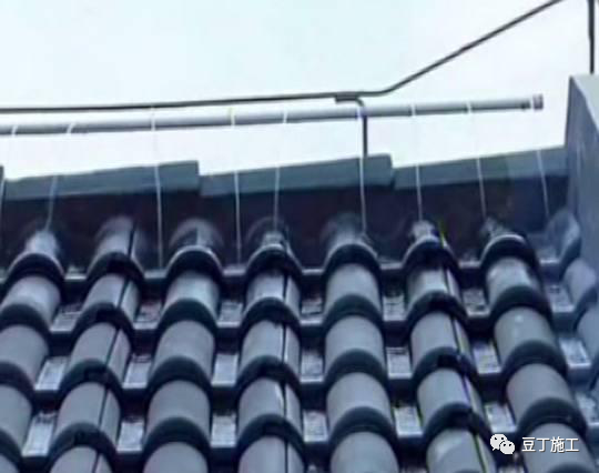 屋面工程施工质量如何控制？16种工艺要点总结！的图36
