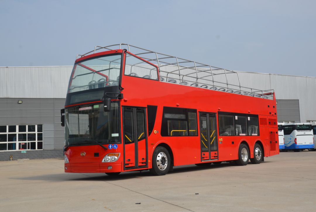 安凯双层敞篷巴士再次驶入澳大利亚