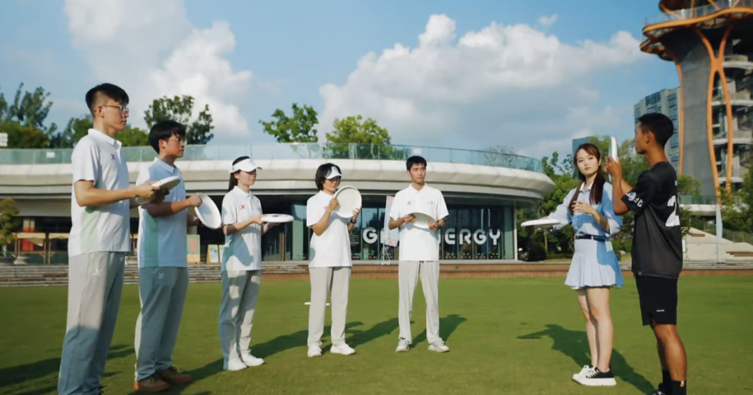 央视主播+冠军运动员！“世运高手团”齐聚金牛区，感受文商旅体深度融合发展场景插图7