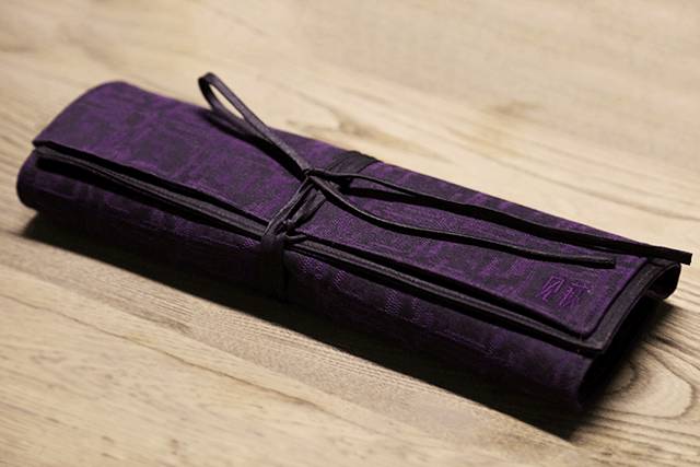 1700年手艺成就这一席一茶,可用可藏,是品味高雅者的座上礼