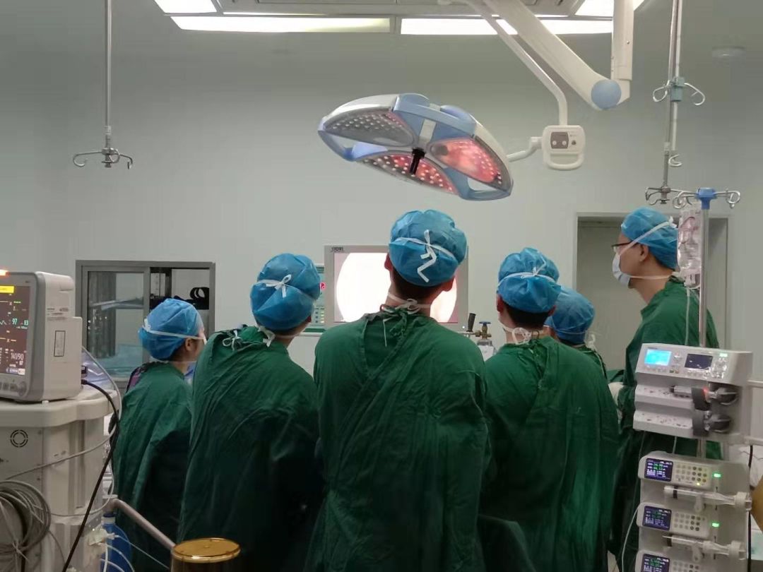 膀胱手术需要哪些器械腹腔镜下根治性膀胱切除术_https://www.jmylbn.com_新闻资讯_第3张