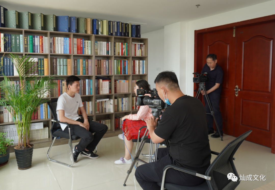 山东广播电视台齐鲁0800集团频道小溪办事栏目组到聊城公司拍摄采访