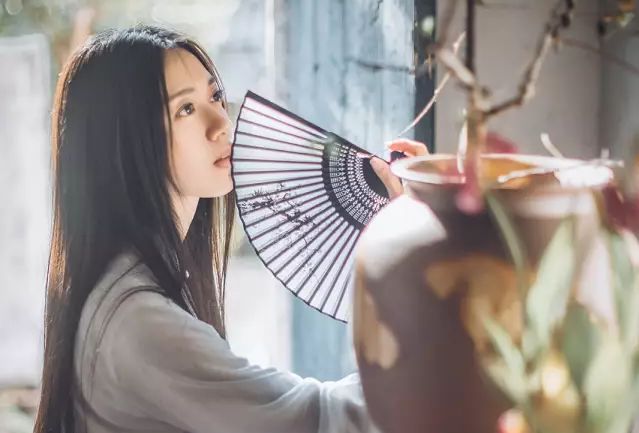 人在低谷时，不要打扰任何人