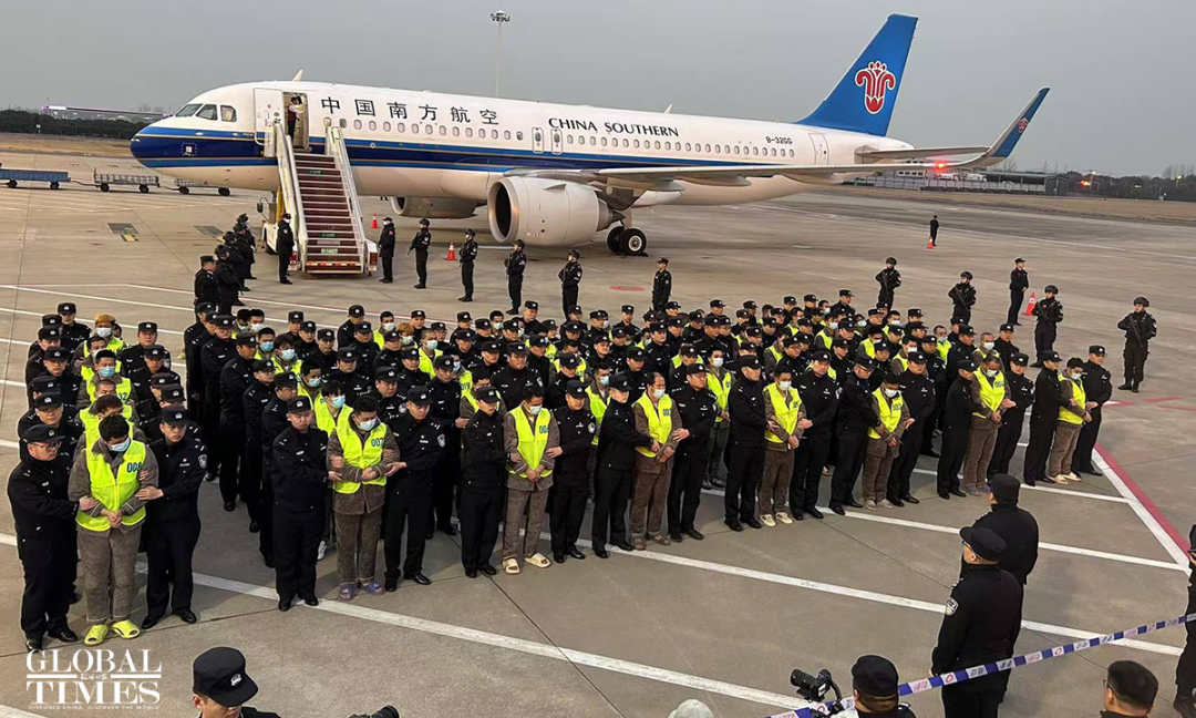 The first batch of 200 Chinese telecom fraud suspects are repatriated from Myanmar to China, via Thailand, on a chartered plane on February 20, 2025. Photo: Guo Yuandan/GT