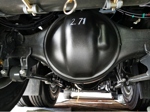 中国重汽新黄河来了 潍柴460马力+怀挡设计 能否成为进口重卡的新对手？