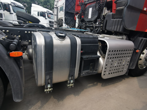 从客运到货运 这位“跨界大佬”为何首选东风天龙KX？