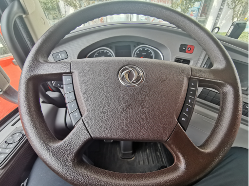 从客运到货运 这位“跨界大佬”为何首选东风天龙KX？