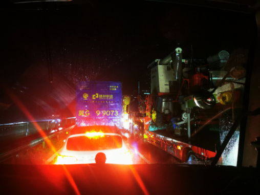 00马力自动挡乘龙H7