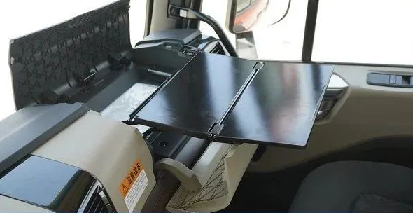 自动挡也有高下之分？江淮格尔发A5W牵引车 510马力 “真”AMT竟会主动省油？