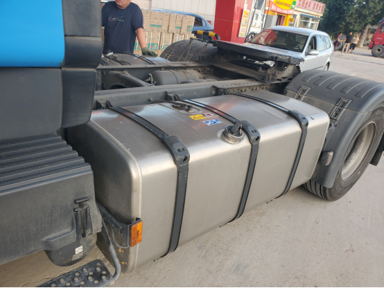 年半跑85万公里无故障？看看这位斯堪尼亚老司机是如何做保养的？"