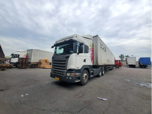 跑云川渝100万公里刹车片都不用换！这个品牌的重卡牵引车咋就这么牛？