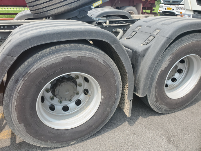 汕德卡G7自动挡燃气车来了！480马力+3.7速比 还有哪些超高配置？