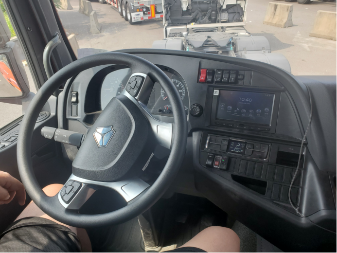 汕德卡G7自动挡燃气车来了！480马力+3.7速比 还有哪些超高配置？