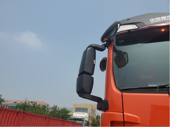 汕德卡G7自动挡燃气车来了！480马力+3.7速比 还有哪些超高配置？