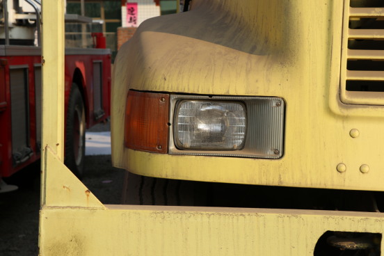 美式长头卡车长啥样？这款万国纳威斯达4700登高车很亮眼