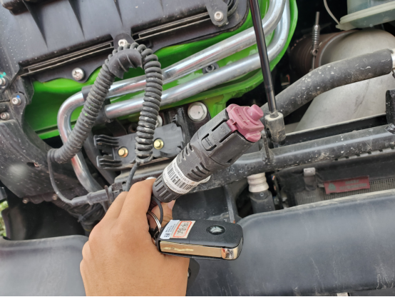 重汽汕德卡G7渣土车 搭载重汽自主变速箱 还有哪些牛配置