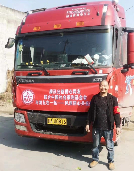 “抗疫→隔离→再抗疫”，伍军如何临摹最美“逆行”风景线