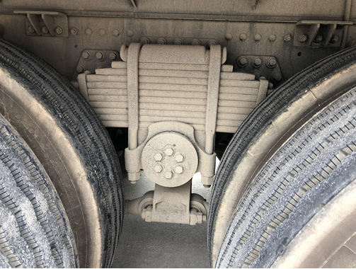 解放JH6不足6个月行驶15万公里 百公里油耗仅29L 是何原因？