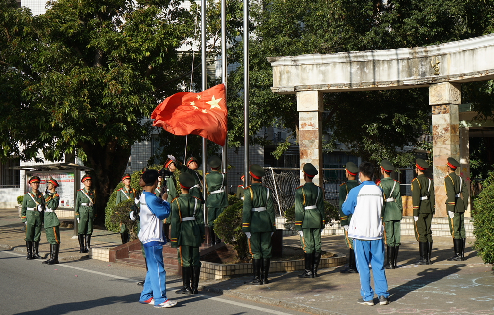 视频多图怀集一中第46届运动会万人参与以运动之名逐梦想之光