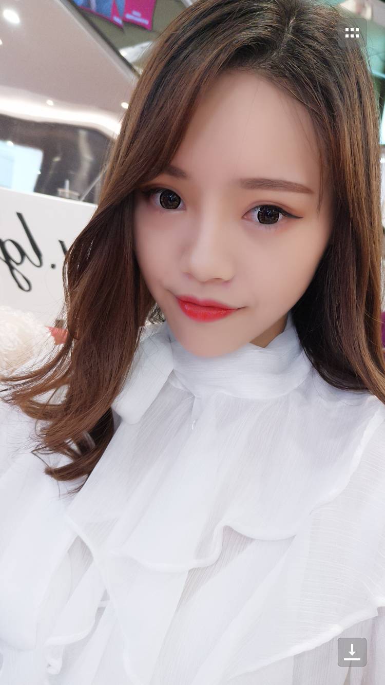 前方高能请注意!漂亮的网红小姐姐全程直播啊