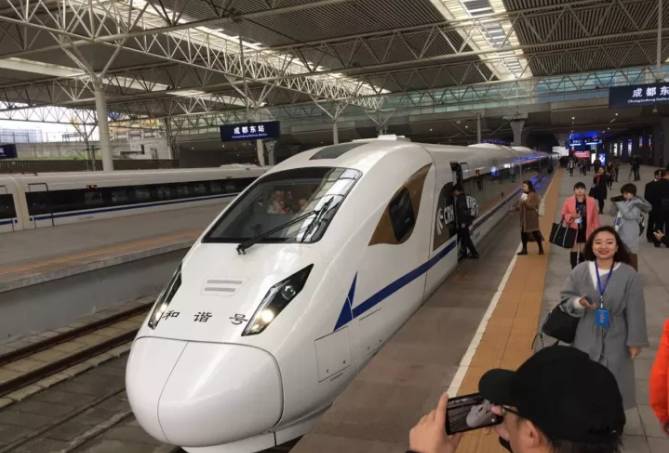 重庆到西安多少公里_西安到重庆多少路程_西安重庆到宜昌的豪华轮多少钱