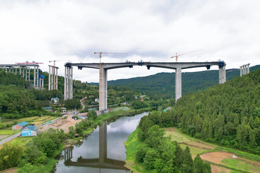解码西南山区隧道建设的“攻坚智慧”