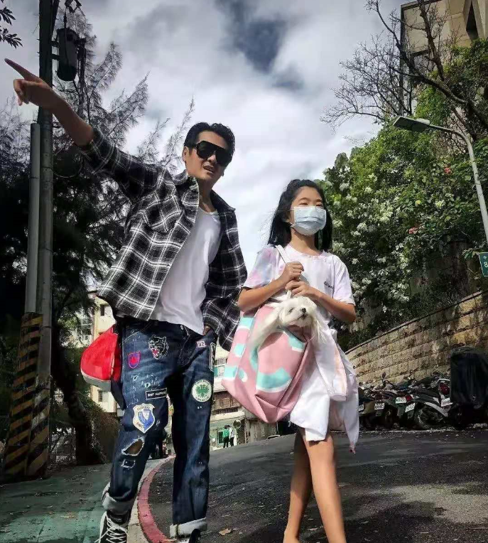 曹格老婆不爱曹格_曹格老婆_曹格老婆