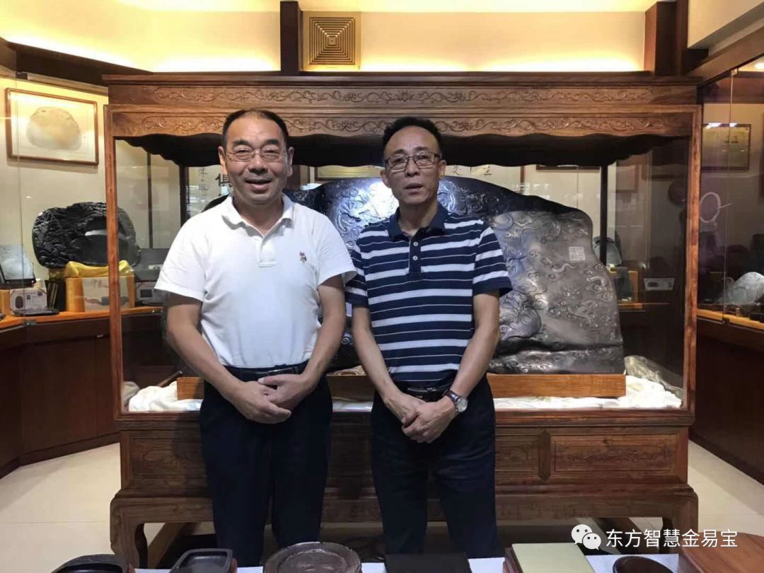 一個(gè)非遺熱愛(ài)者的傳奇故事|媒體熱點(diǎn)資訊-肇慶市鼎湖華夏文化傳播有限公司