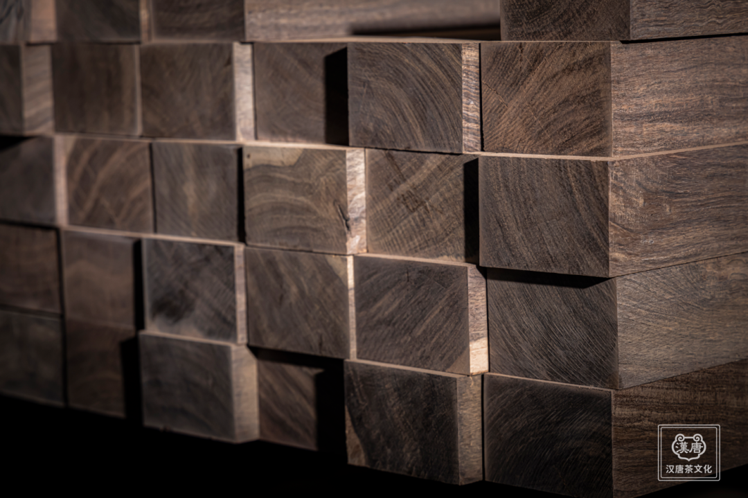 千色阅尽，我自独黑插图10