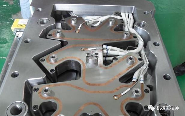 【专业知识】都说热流道模具比传统模具好，它究竟好在哪里呢？的图1