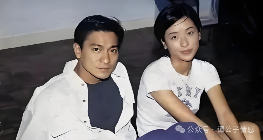 被刘德华赏识甩陈小春嫁天王零花钱一月50万的她凭啥好命