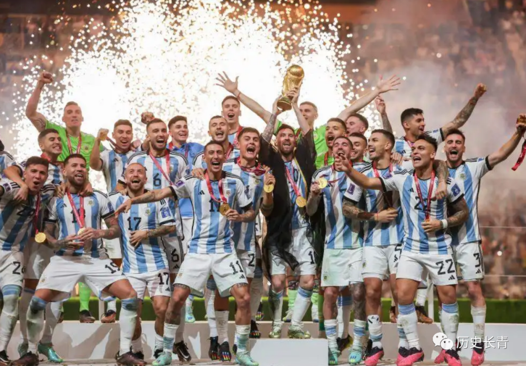 圆梦了！阿根廷夺冠了，梅西完成世界杯的最初一舞！