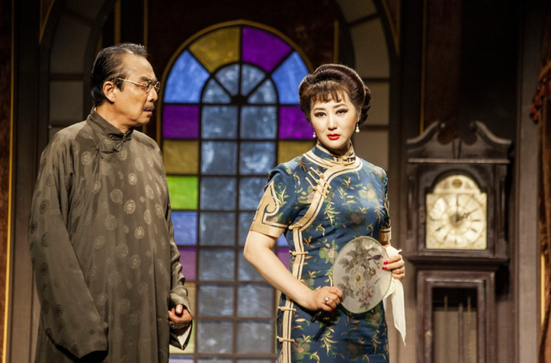 雷雨人物鲁侍萍分析_雷雨人物语言ppt_雷雨人物关系图