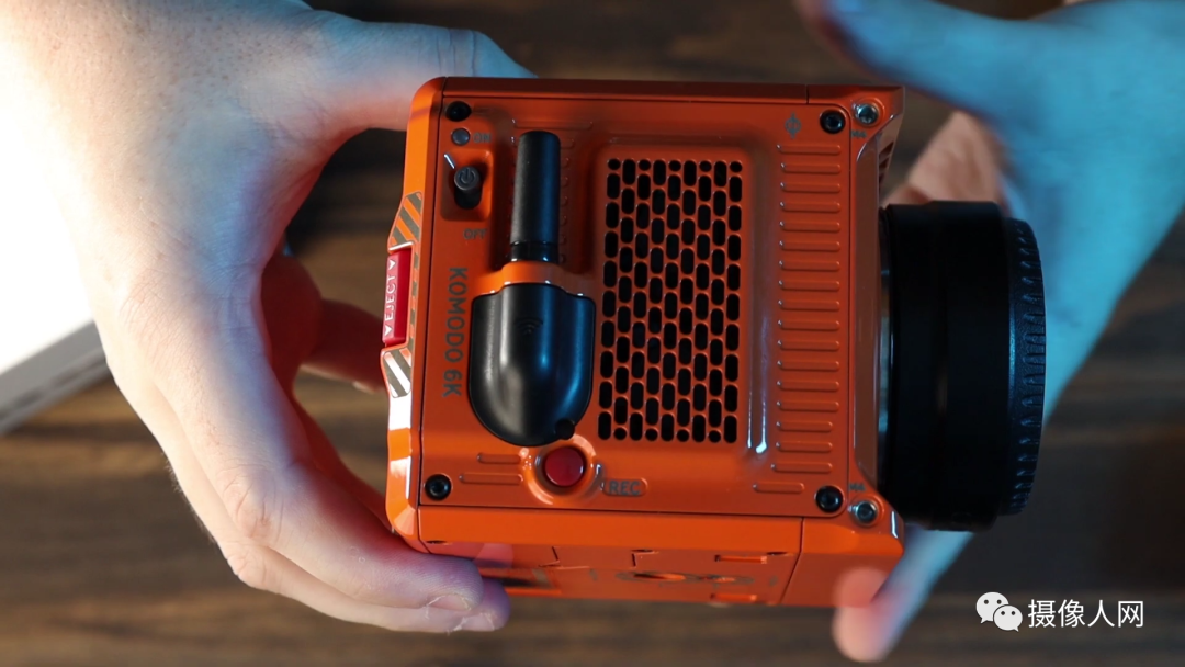 red komodo真机开箱,更多功能细节曝光! - 摄像人网 - 瓦斯阅读