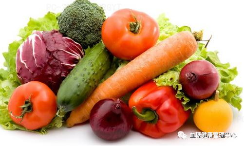 吃蔬菜也有大学问，糖尿病人这样吃血糖才会越来越好！