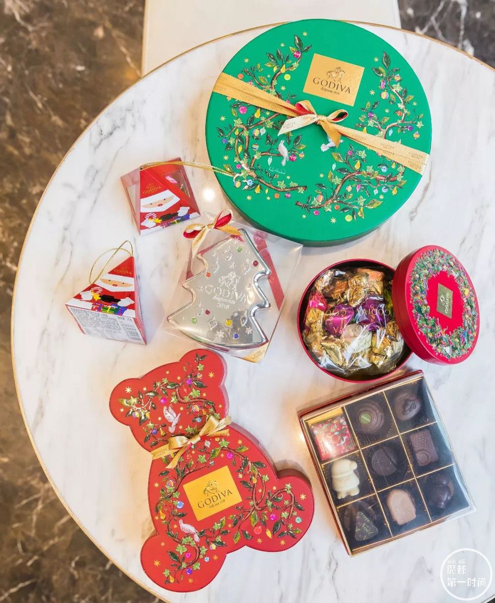 巧克力日曆、周年限定、烈酒巧克力...這7款巧克力禮盒！輕鬆打敗99%聖誕禮物！ 網紅 第3張